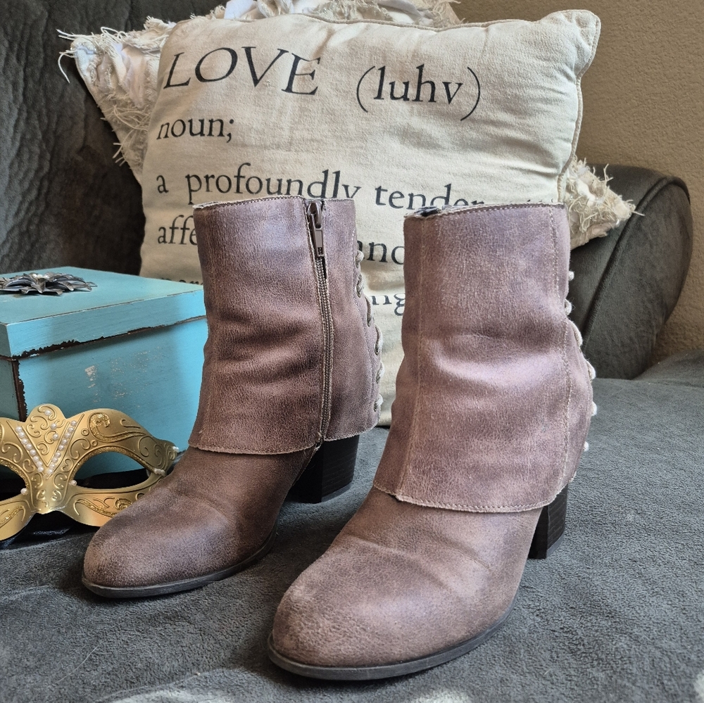 Tan Heeled Boots with Western Silhouette